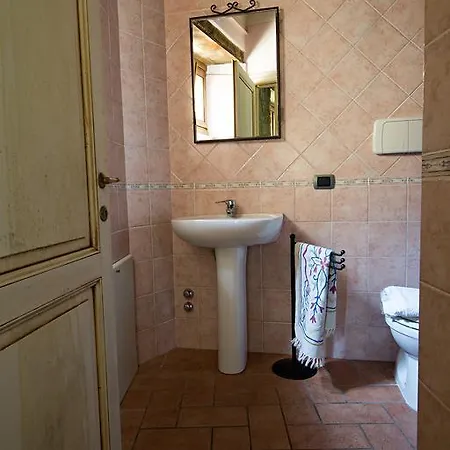 Dom wakacyjny Il Nido - Private With Pool And Jacuzzi